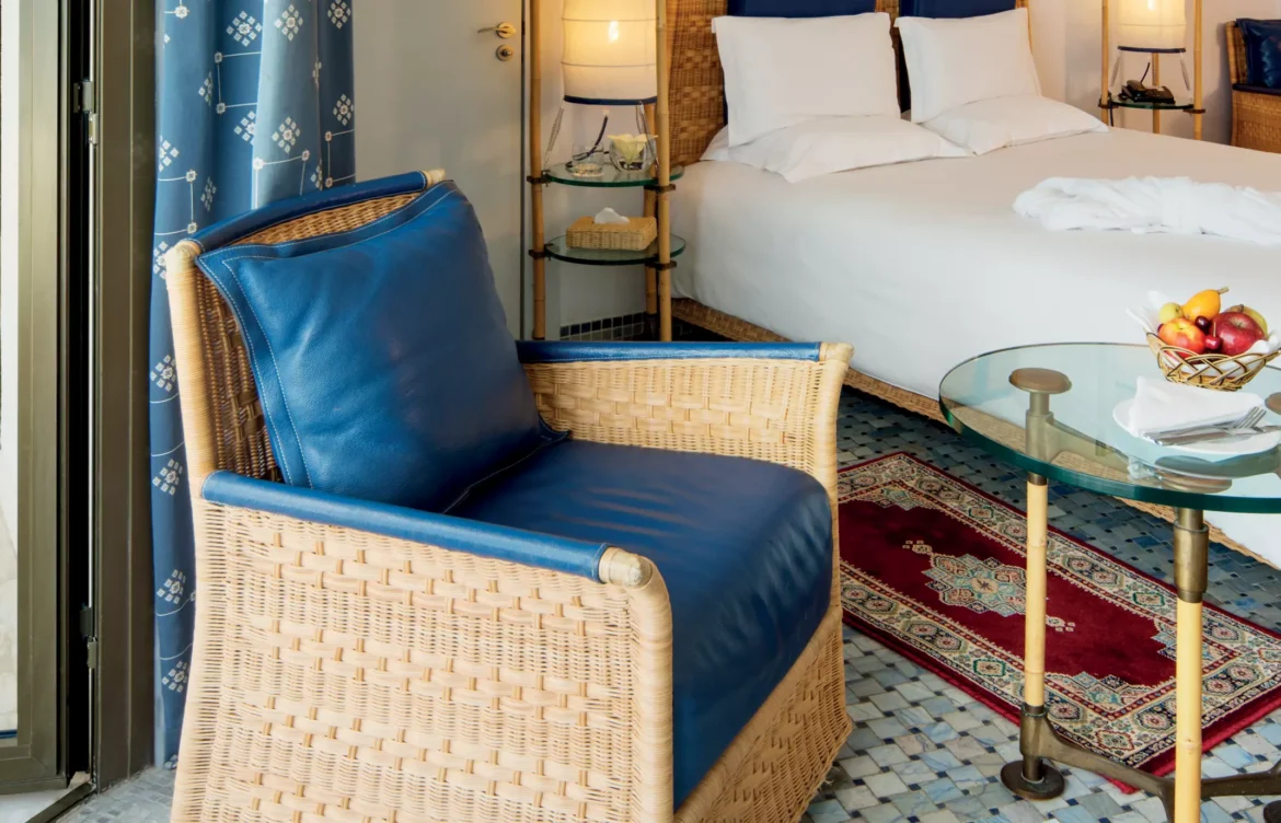 Double or Single classic partial sea view